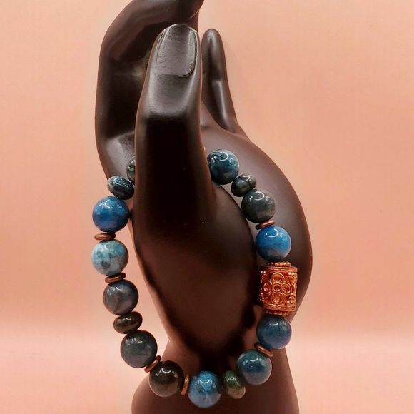 Neon Blue Apatite, Chrysocolla, and Copper Beaded Bracelet - Picture 2 of 5